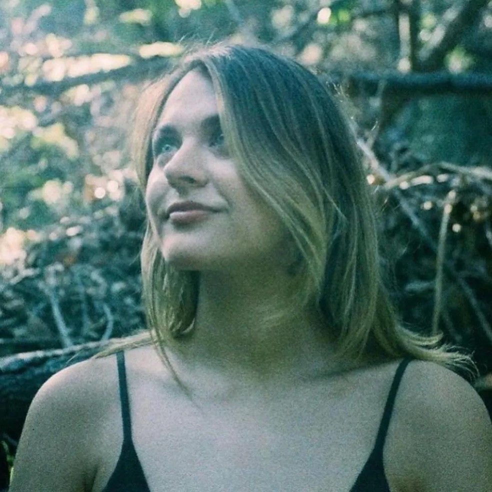 Frances Bean Cobain, filha de Courtney Love e Kurt Cobain (Foto: Reprodução/Instagram) — Foto: Marie Claire