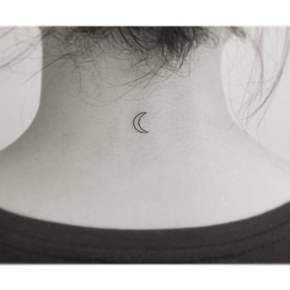 Nuca: Uma lua crescente. — Foto: Reprodução/Pinterest