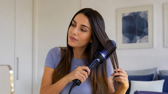 Escova secadora com 60% off no Magalu; 4 opções para um cabelo de salão Escova secadora com 60% off no Magalu; 4 opções para um cabelo de salão