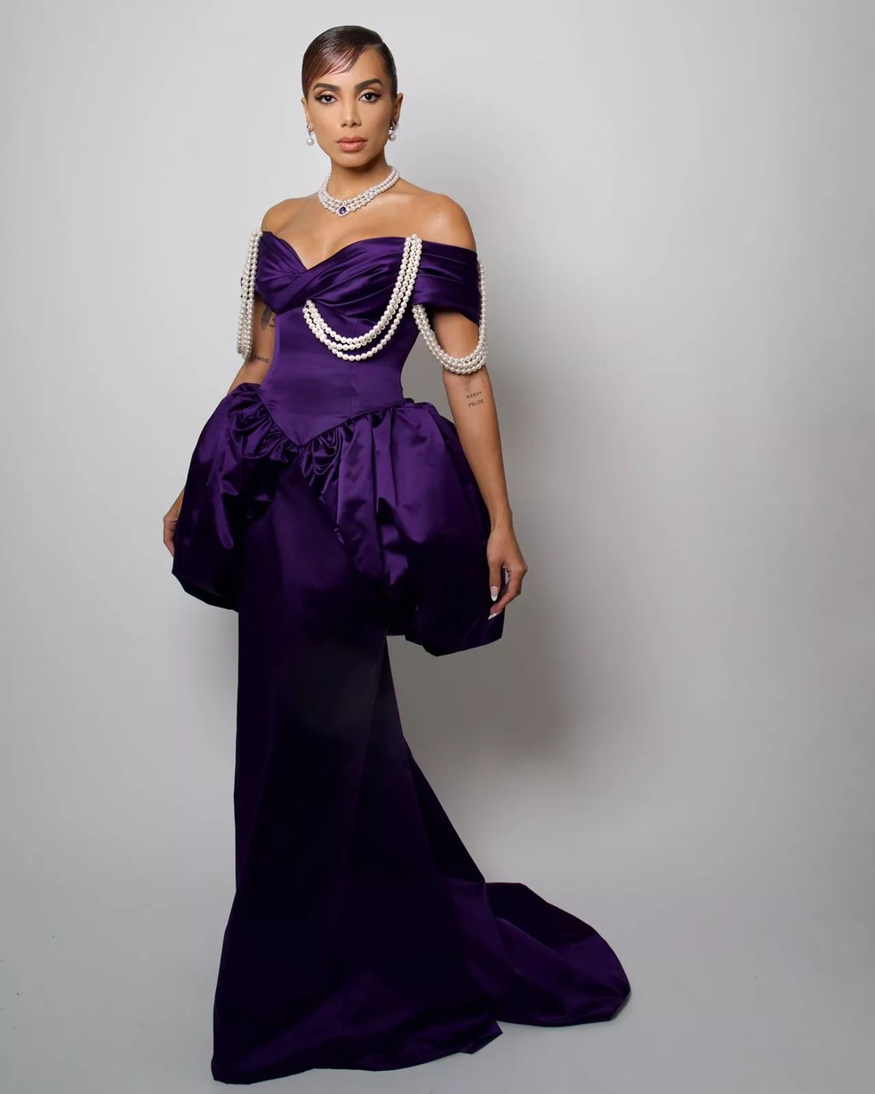 Anitta Veste Moschino no Met Gala (2022) — Foto: Reprodução Instagram