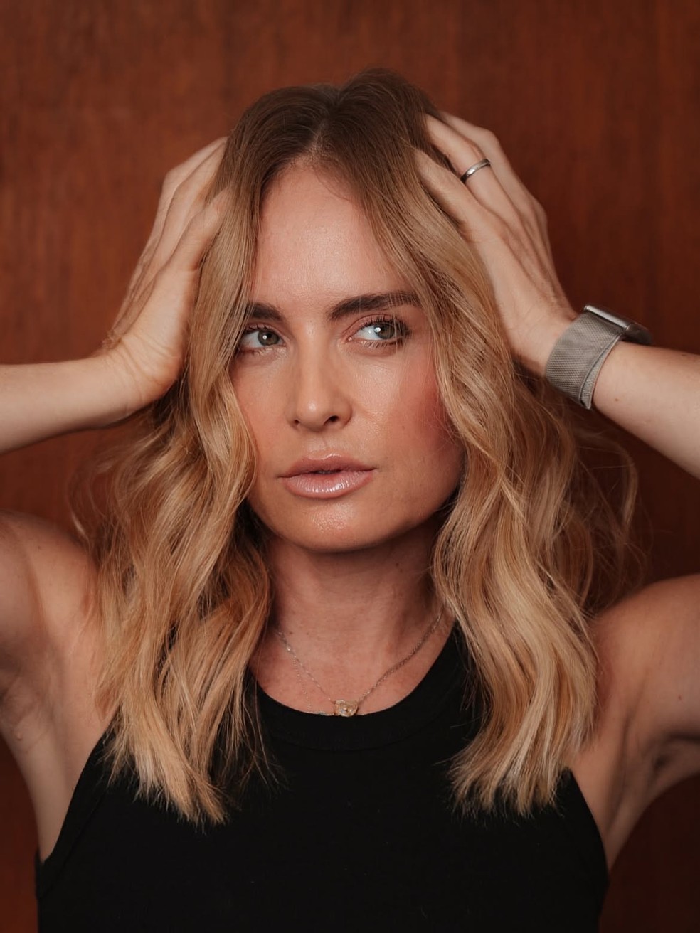 Angélica exibe madeixas — Foto: Reprodução/ Instagram @angelicaksy