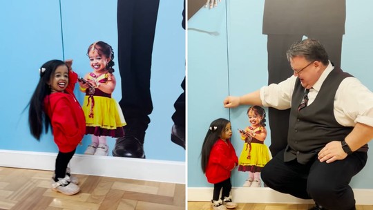 63 cm: menor mulher do mundo encontra cartaz com sua foto estampada em tamanho real