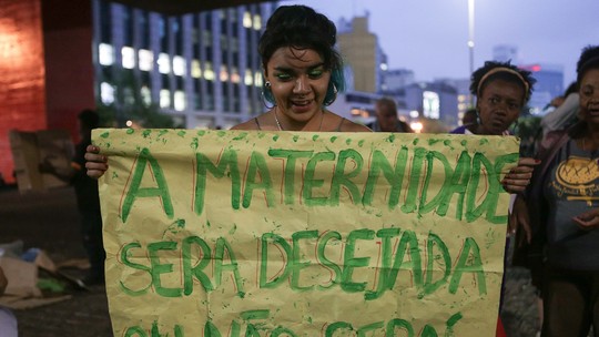 NYT publica carta aberta em defesa da descriminalização do aborto no Brasil
