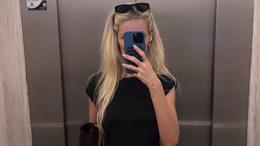 De barriga de fora, Yasmin Brunet exibiu o look