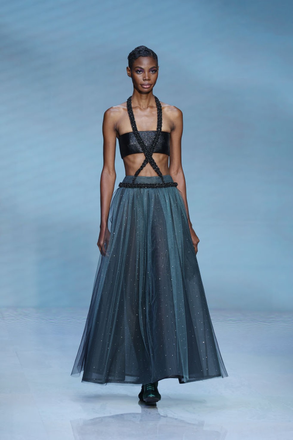 Desfile de Giorgio Armani na Semana de Moda de Milão — Foto: Getty Images