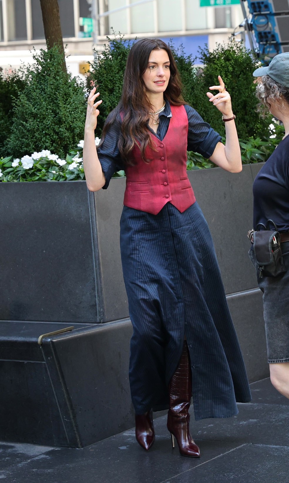 Como 10 tendências que moldaram o figurino de 'O Diabo Veste Prada' aparecem no segundo filme — Foto: Getty Images