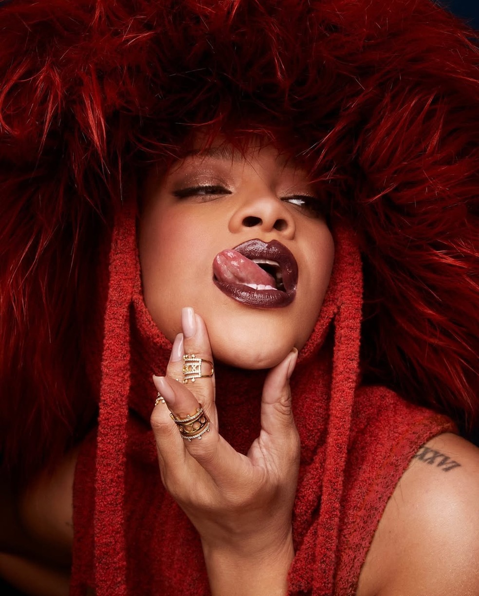 Marrom quente — Foto: Instagram @badgalriri