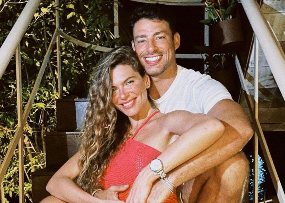 Mariana Goldfarb anunciou o fim do casamento com Cauã Reymond após 7 anos juntos  — Foto: Reprodução/Instagram