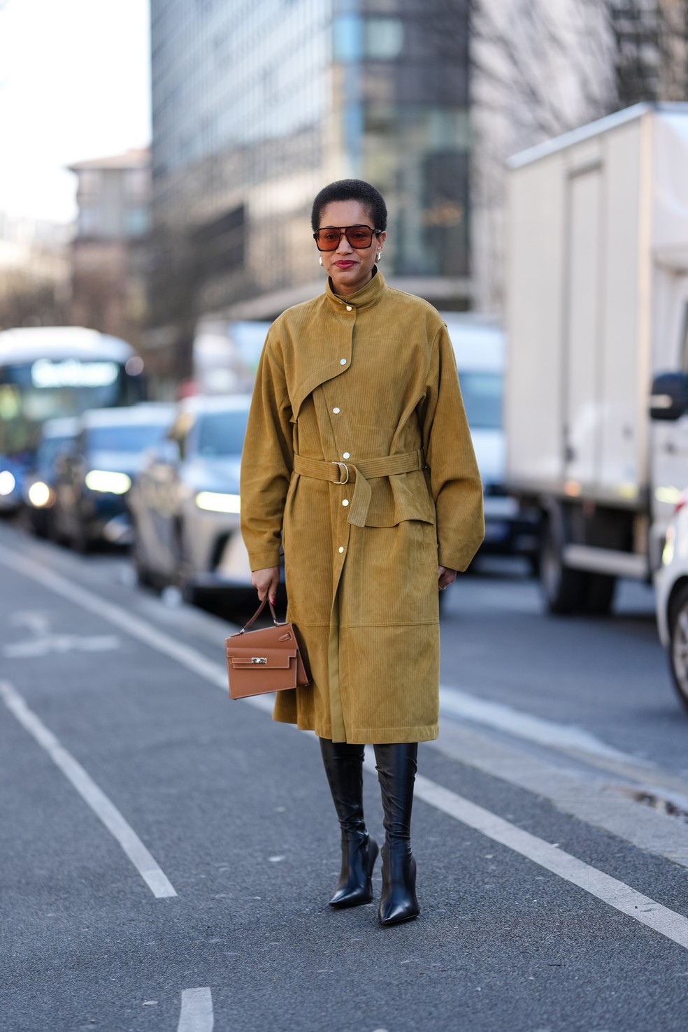 10 looks com bota para o trabalho — Foto: Getty Images