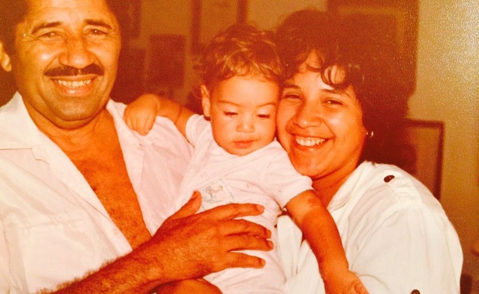 Filha de Manoel Carlos publica fotos raras com a mãe: 'Mulher forte ...