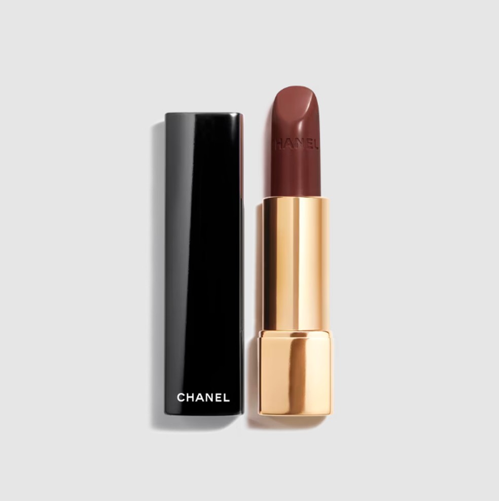 Batom cremoso Rouge Allure Luminous Intense 204 Sensation, Chanel — Foto: Reprodução