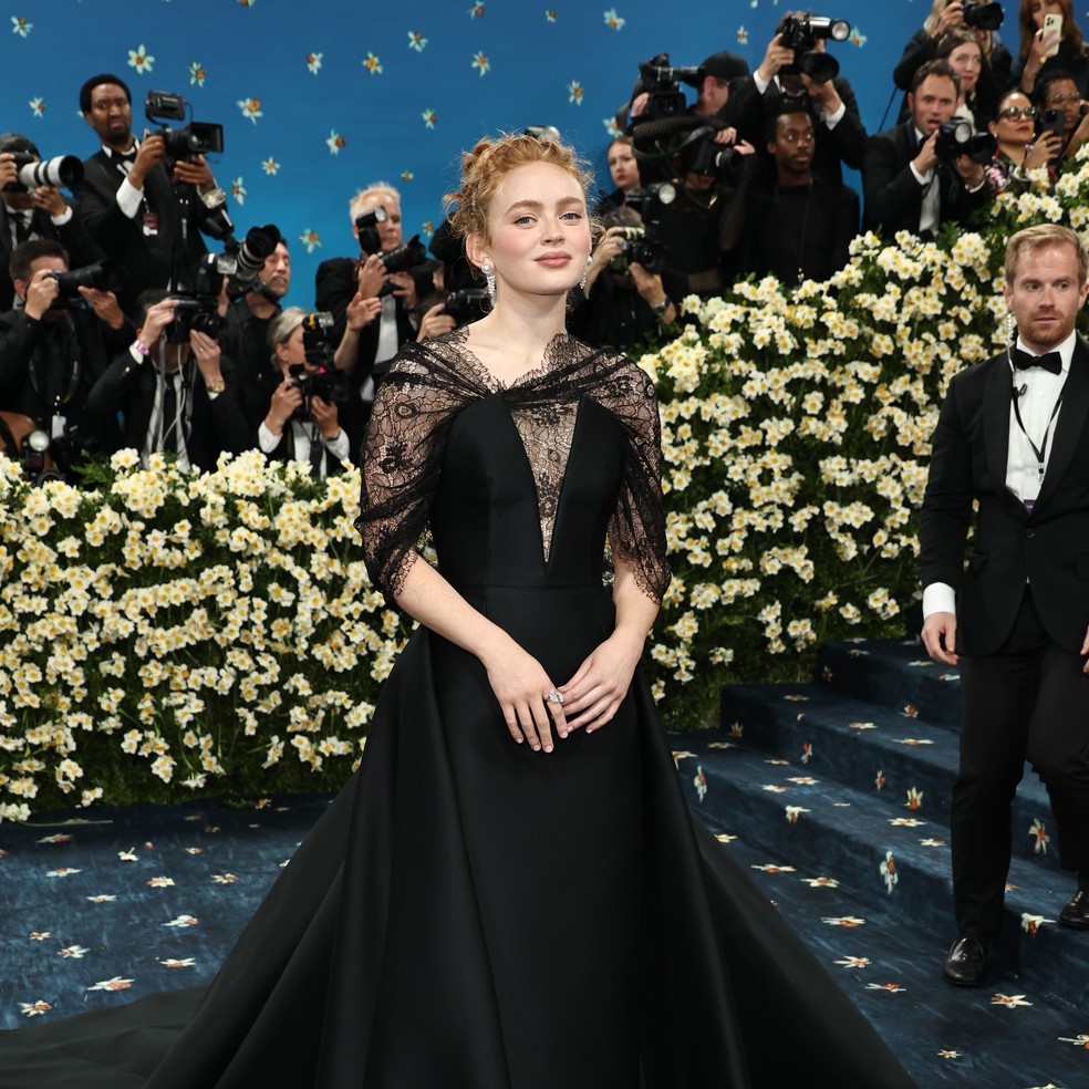 Sadie Sink no Met Gala 2025 — Foto: Getty Images