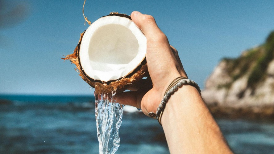 Esse 'truque do coco' promete transformar sua sentada