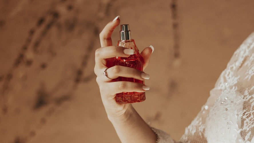 Café, caramelo e chocolate: perfumes gourmand que são a cara do outono/inverno