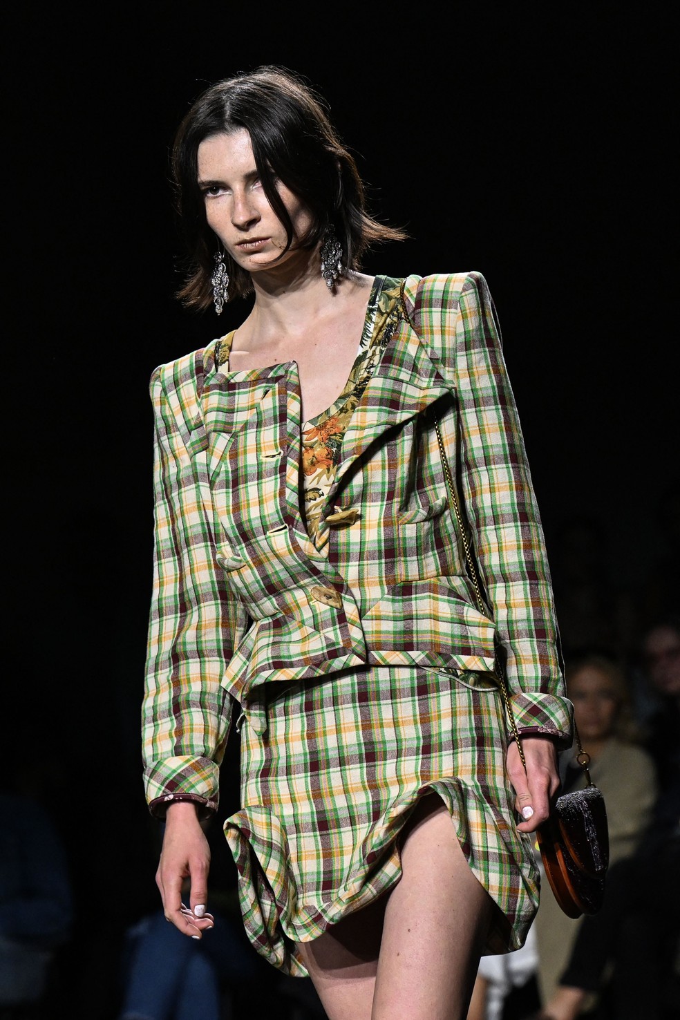Vivienne Westwood na semana de moda Paris — Foto: Getty Images