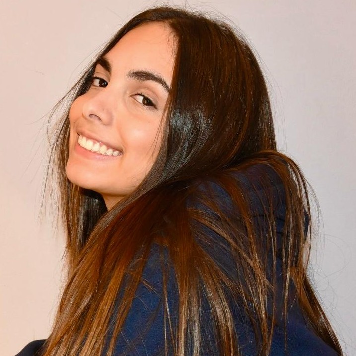 Bruna Ribeiro - foto de perfil de autor