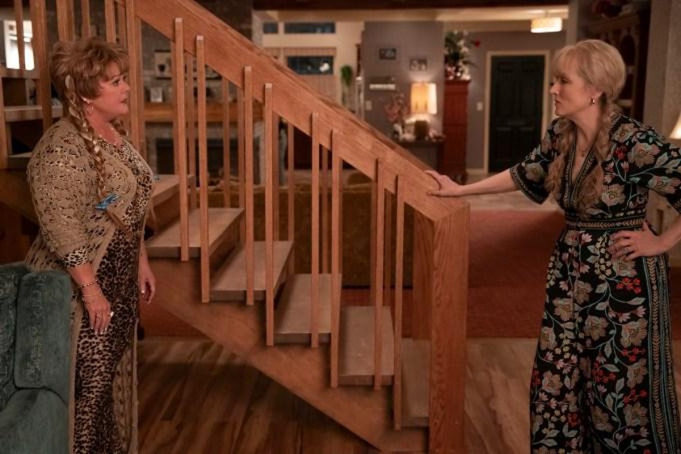 Meryl Streep usa vestido de marca brasileira em nova temporada de série  'Only Murders in the Building'