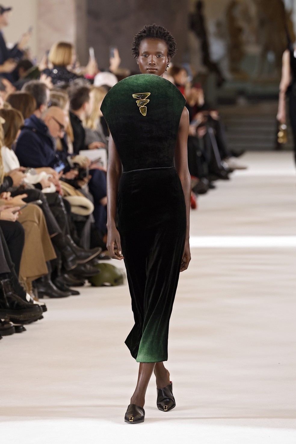Alta-costura: Schiaparelli — Foto: Getty