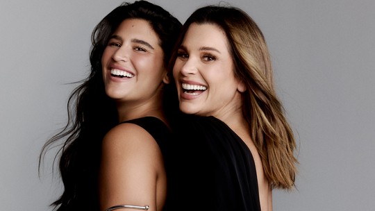 Giulia Costa relembra críticas ao corpo e comparação com Flávia Alessandra: 'Não quero ser uma super-heroína' Giulia Costa relembra críticas ao corpo e comparação com Flávia Alessandra: 'Não quero ser uma super-heroína'