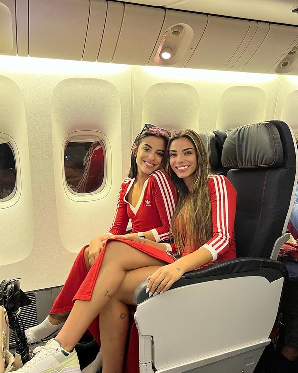 Key Alves e irmã combinam looks em viagem à Itália: 'Nosso sonho'