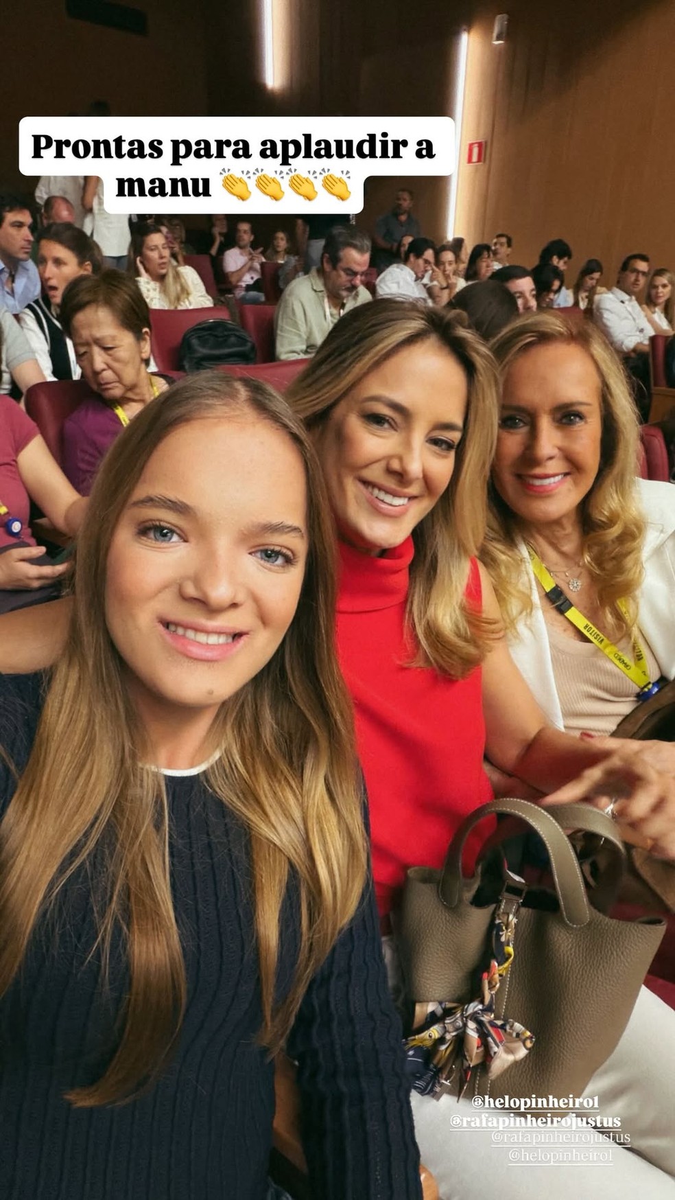 Ticiane Pinheiro, Ana Paula Siebert e Fabiana Justus vão à apresentação das filhas juntas — Foto: Reprodução/Instagram