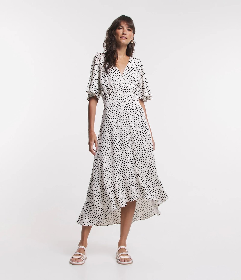 Vestido Mídi com Manga Flare, Renner — Foto: Divulgação