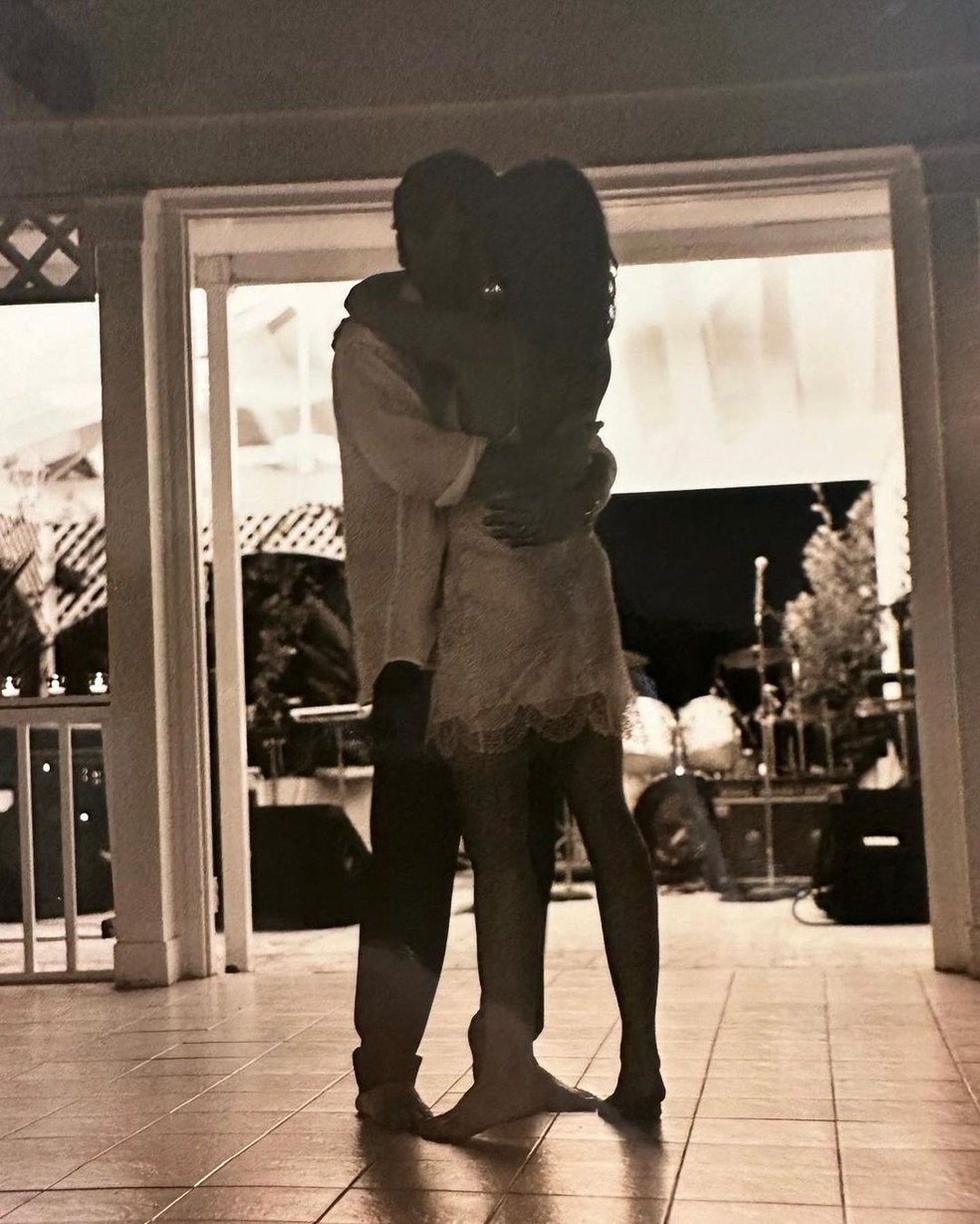Cindy Crawford lembra 25 anos de casamento — Foto: reprodução/instagram