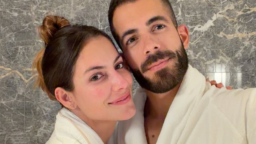 Na Coreia do Sul, Mari Gonzalez e Pipo Marques tem 'dia de spa' juntos