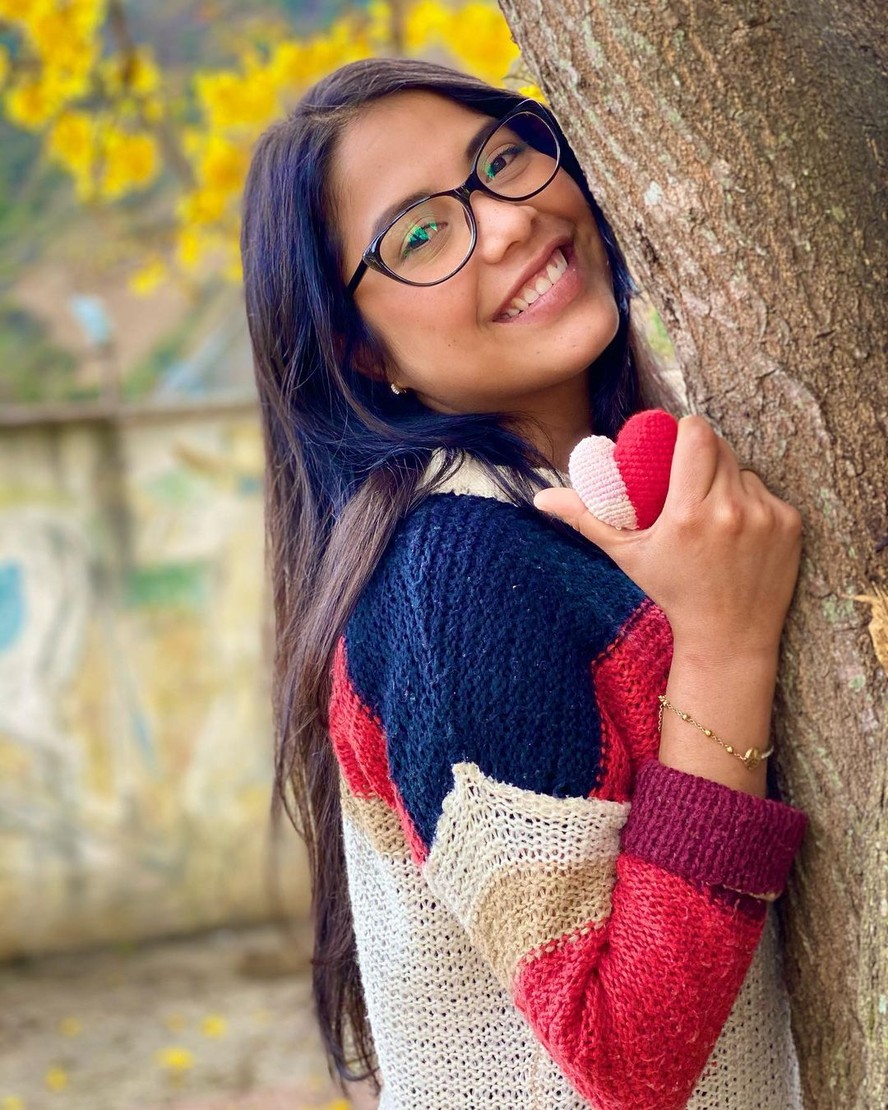 Influenciadora relata vida com a cardiopatia congênita rara