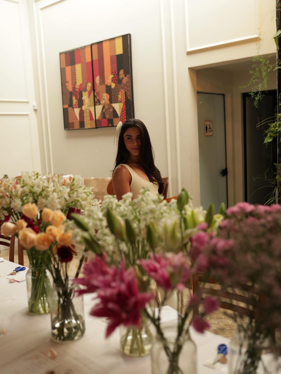 Gabriela Versiani mostra despedida de solteira com suas funcionárias antes de casamento com Murilo Huff — Foto: Reprodução/ Instagram