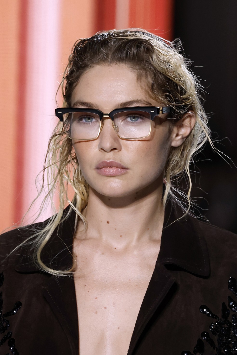 Semana de Moda de Paris: Miu Miu primavera/verão 2024 - Gigi Hadid — Foto: Getty