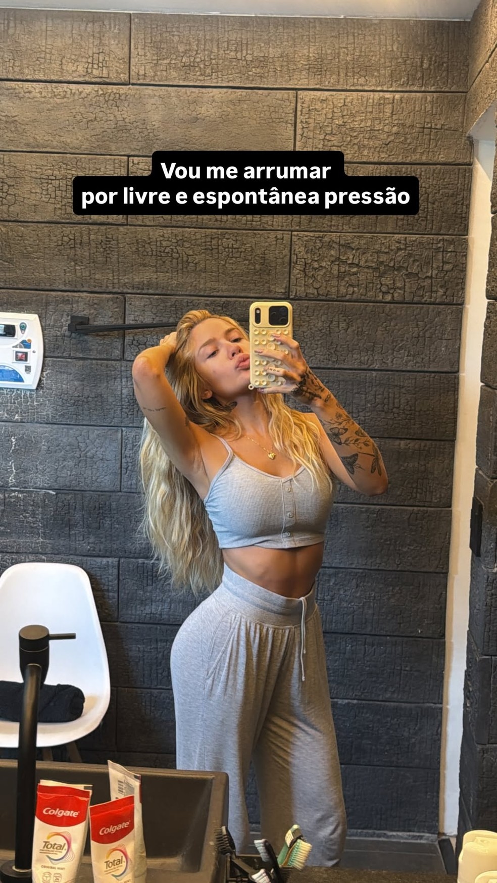 Após dias com Éder Militão, Cecília retorna para a casa da mãe, Karoline Lima, que comemora: 'Meu bebê' — Foto: Reprodução/Instagram