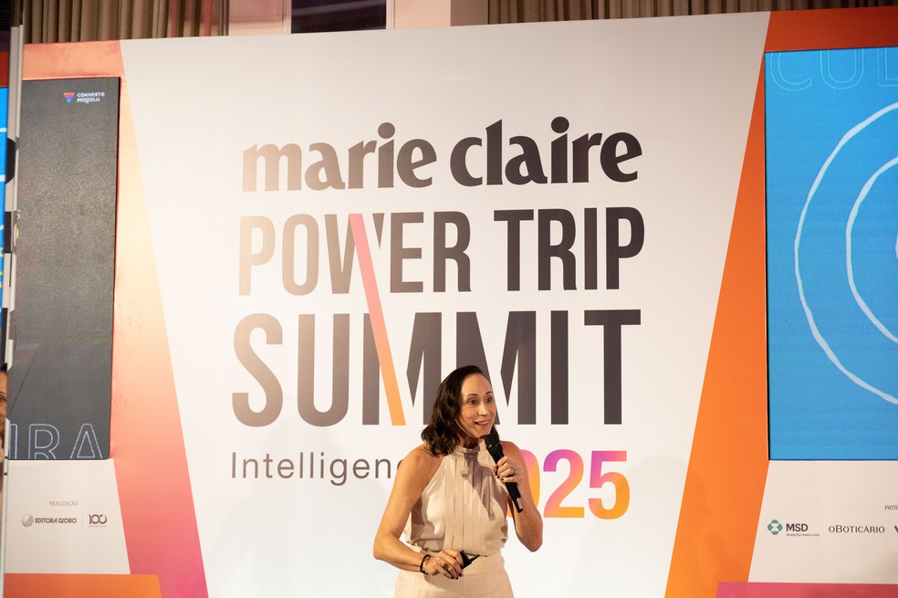 Patricia Pugas, Diretora Executiva de Gestão de Pessoas da Magalu, relembrou e celebrou ações de diversidade da empresa — Foto: Paula Fróes