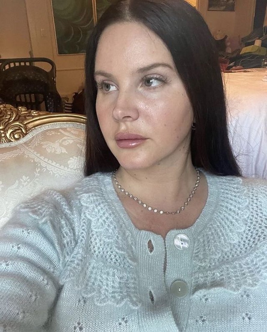 Lana Del Rey surpreende fãs e desativa Instagram