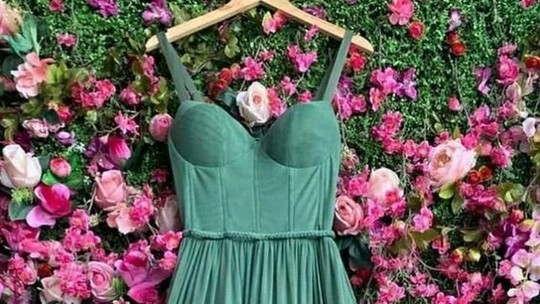 Look para casamento de dia: inspirações marcantes para celebrar a data em grande estilo