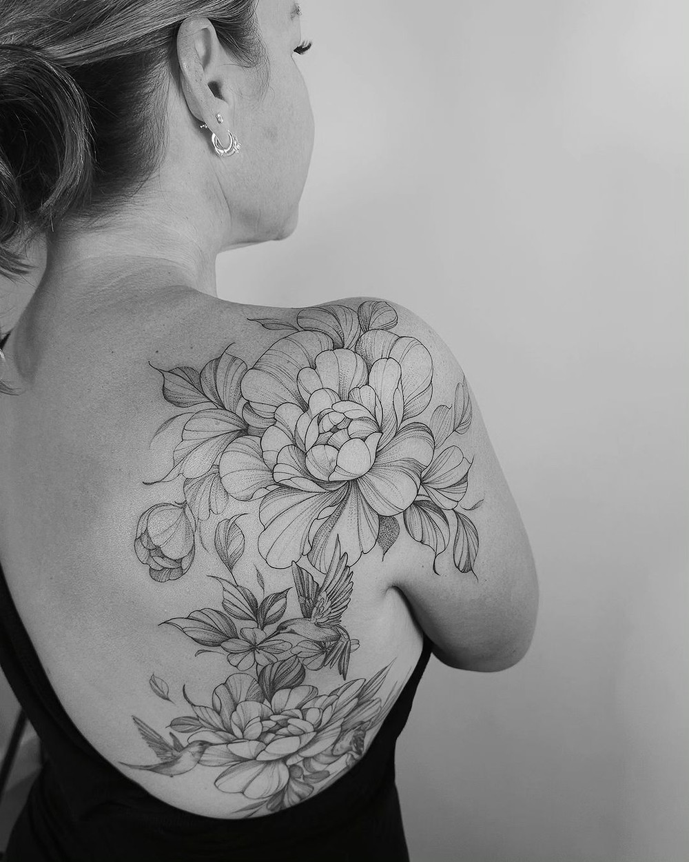 50 fotos de tatuagem feminina nas costas para você se inspirar