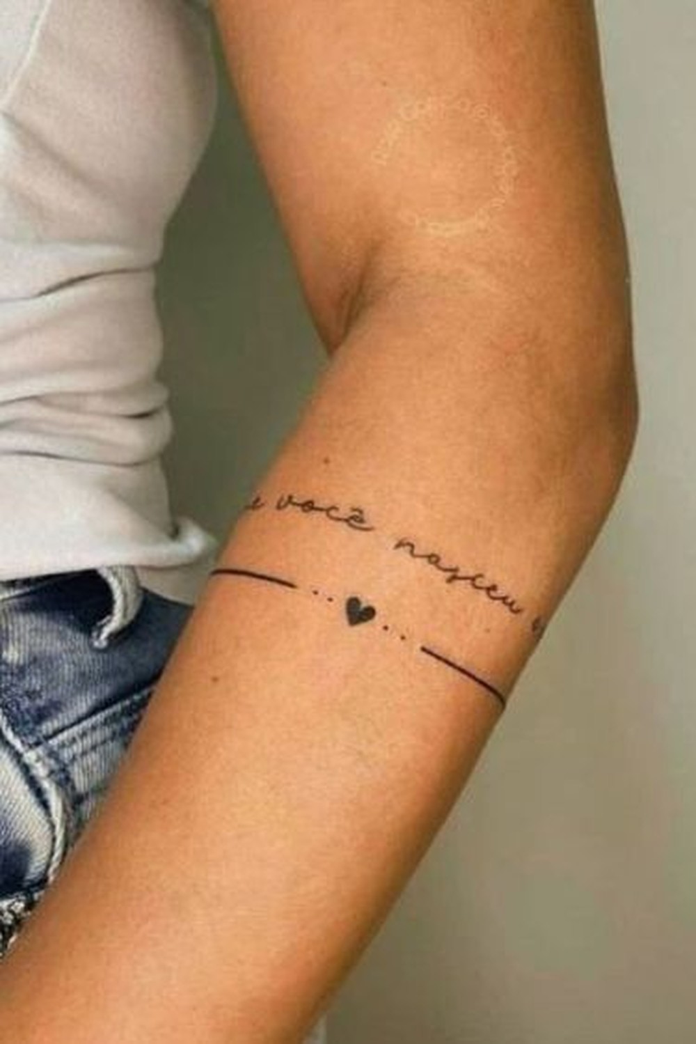 Tatuagem bracelete feminino: inspirações que merecem ser eternizadas na ...