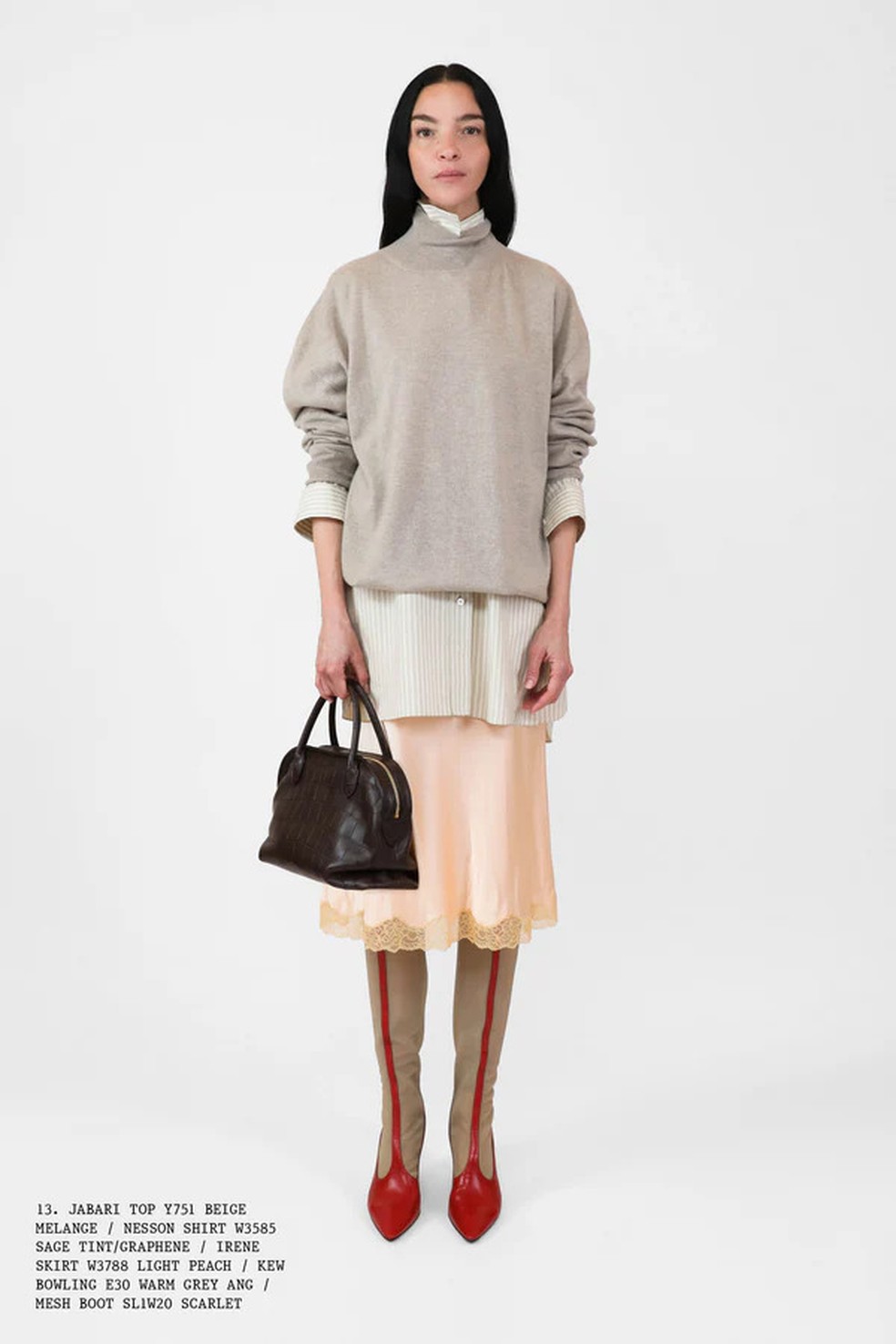 The Row, coleção verão 2025 desfilada na Semana de Moda de Paris — Foto: Divulgação